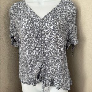 H&M Blue and White Patterned Blouse